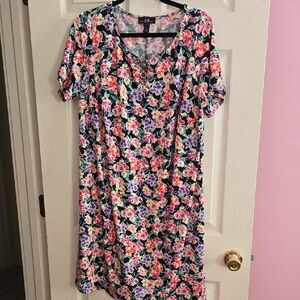 AGB Multicolor Floral Midi Dress